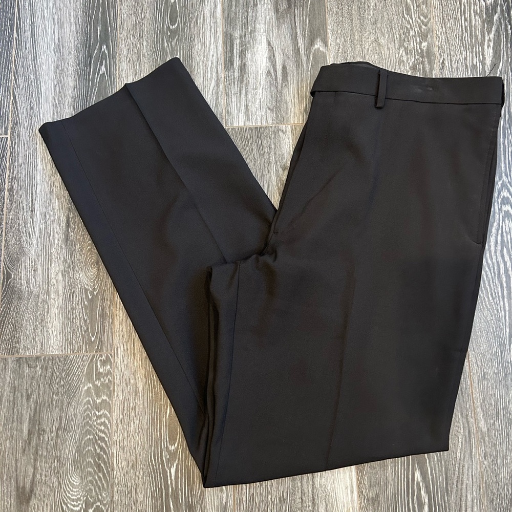 Haggar Dress pants 40 x 34 classic fit